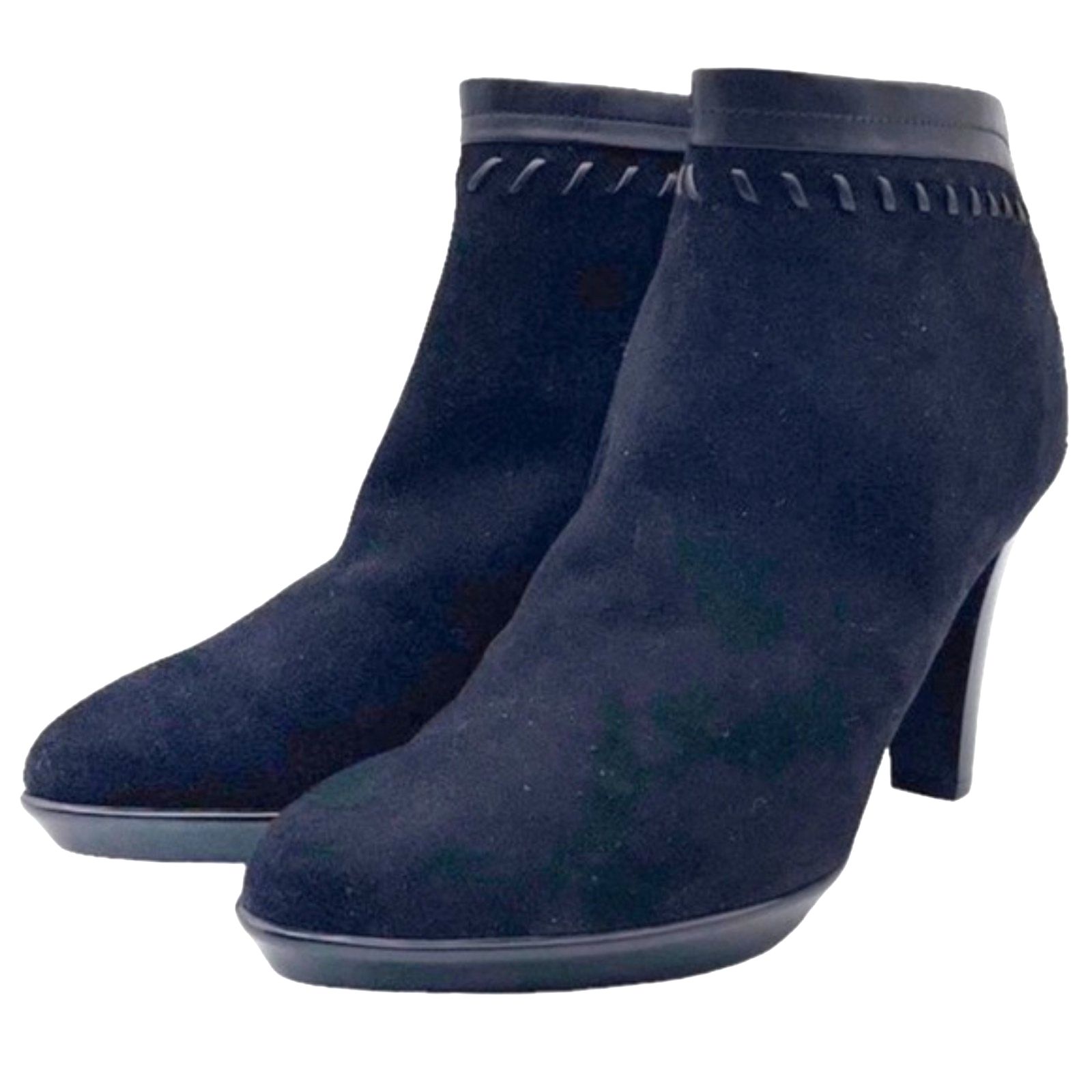 Aquatalia By Marvin K Black Weatherproof Suede Riley Ankle Boots Womens Size 8.5 — image 4 of 8